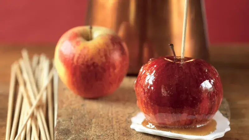 Jablka v karamelu
