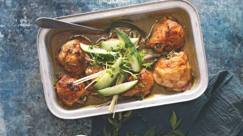 Zelené kari s pečeným kuřetem