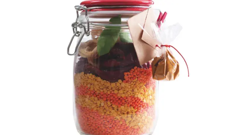 Kořeněná čočková polévka