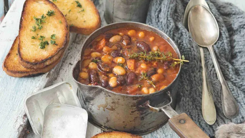 Týden s Apetitem: Ušetřete v kuchyni – polévky, guláš i sladká tečka za pár korun