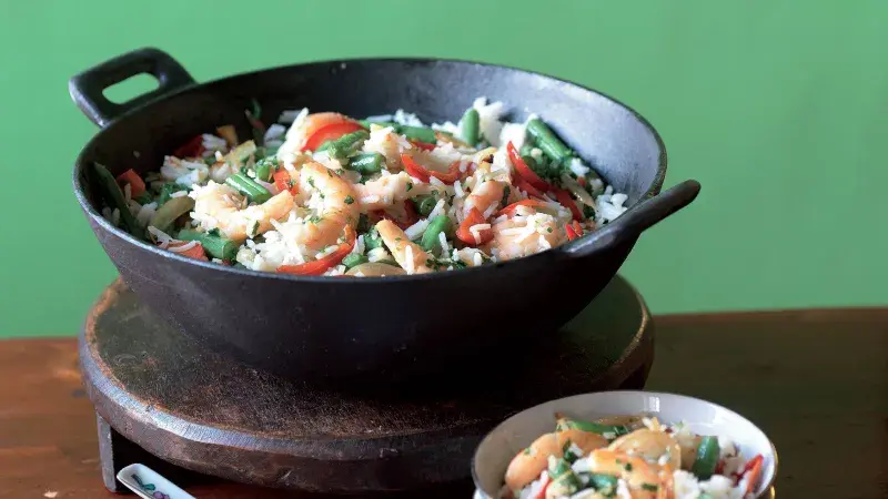 Krevetová rýže na česneku