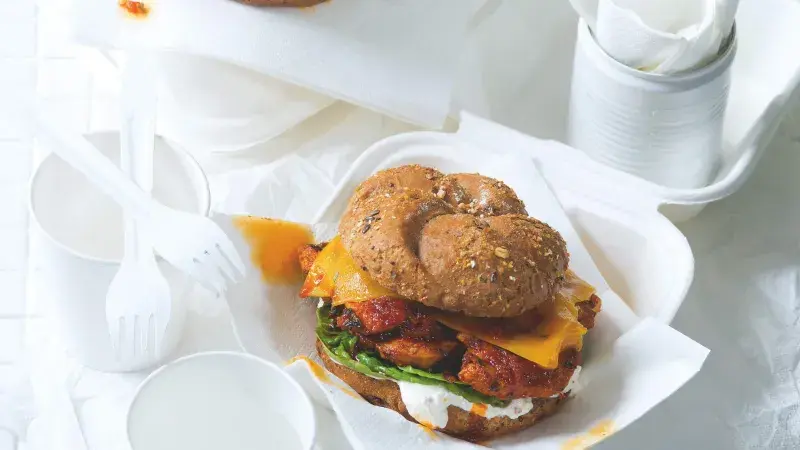 Kuřecí burger s piri piri