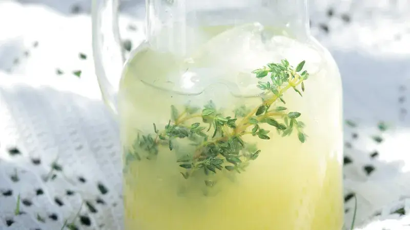 Tymiánová limonáda s vodkou