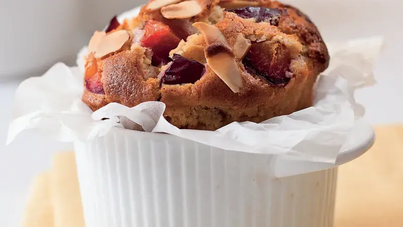 Mandlové muffiny se švestkami
