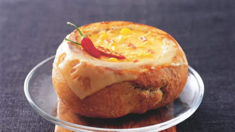 Mexická polévka v bochníku