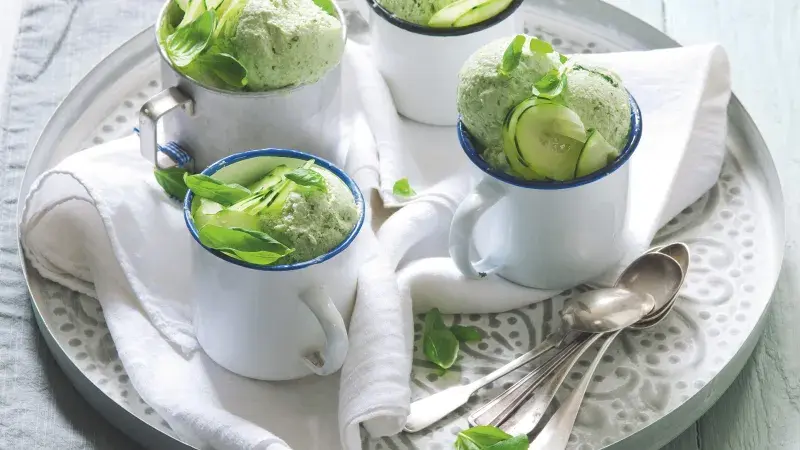 Mražený jogurt s okurkou