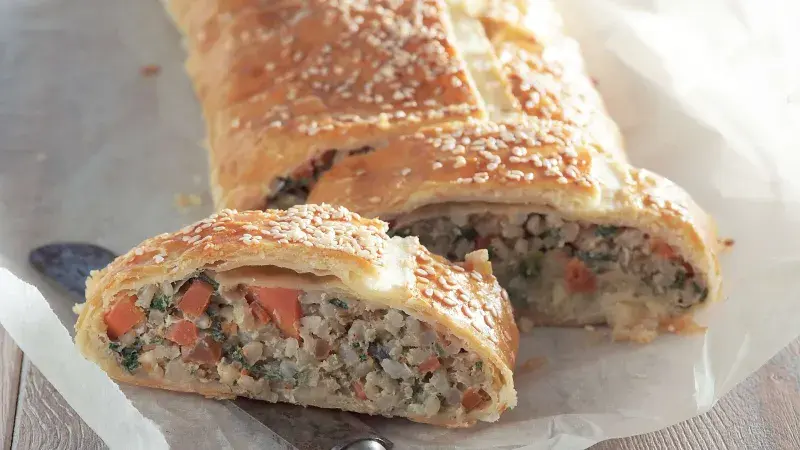 Mrkvovo-rýžový závin s mandlemi