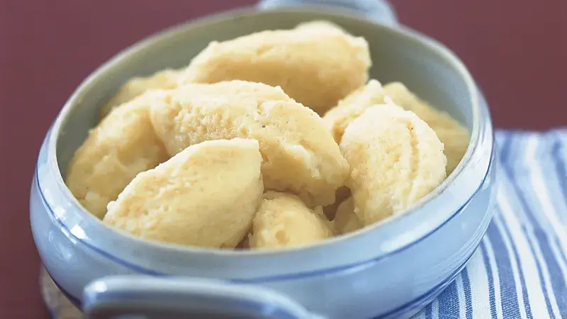 Jednoduché bramborové knedlíky