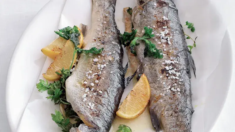 Pečený pstruh s bylinkami