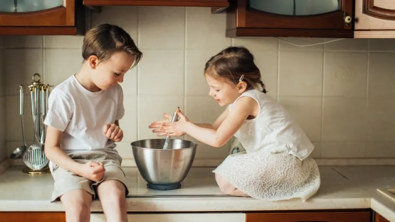 Děti s vařečkou aneb Jak naučit děti dělat svačiny