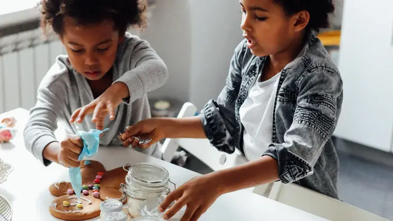 Pečeme cukroví s dětmi