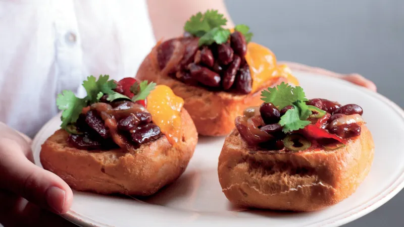 Pikantní zapečené housky