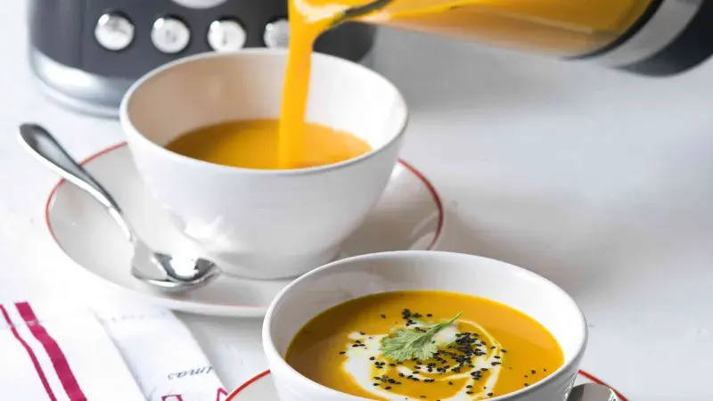 Mrkvový krém se zázvorem a kurkumou