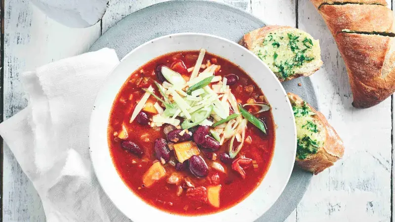 Polévka chili sin carne