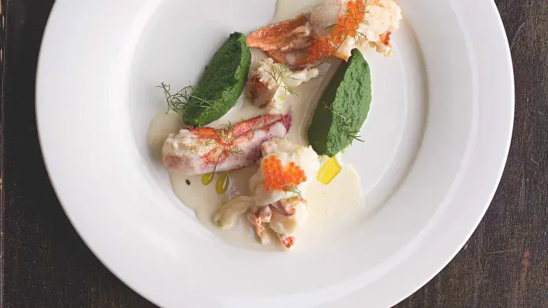 Pošírovaný humr s celerovou omáčkou