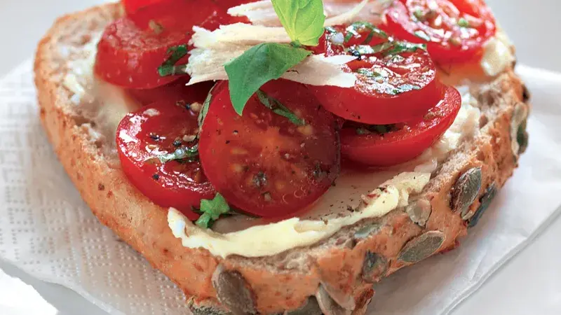 Rajčatový chlebíček