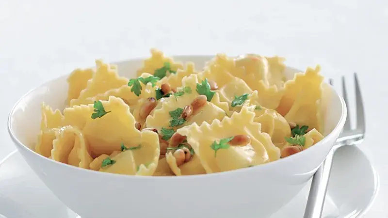 Ravioli přelité máslem