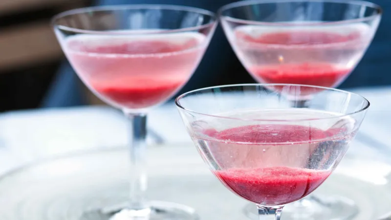 Rebarborové bellini