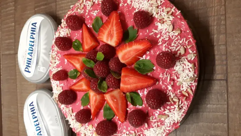 Malinový cheesecake s chia a slunečnicí