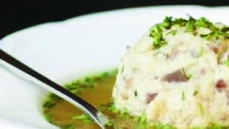 Speckknoedlsuppe
