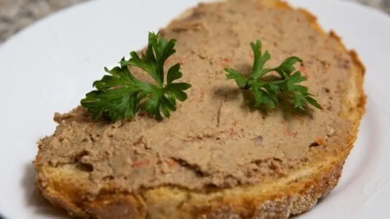 Domácí paštika z kuřecích jater