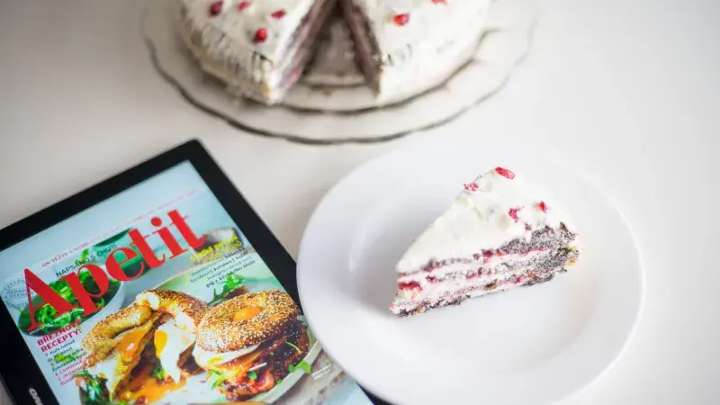 Makový dort s pikantní marmeládou