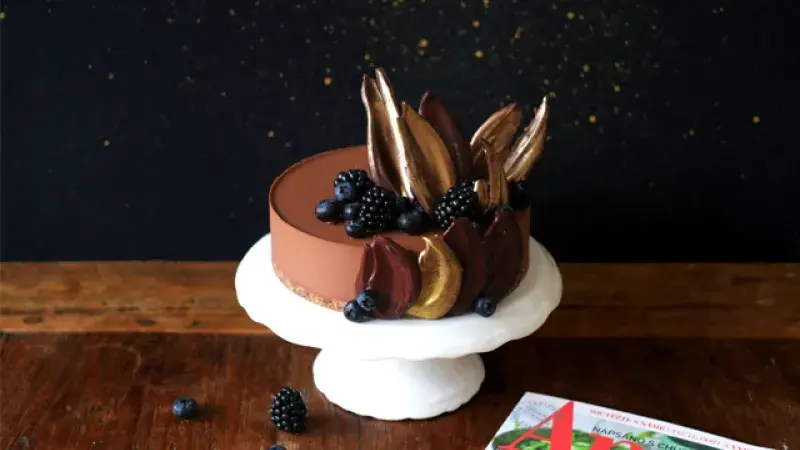 Raw čokoládový dort