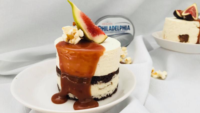 Mini cheesecakes so slaným karamelom