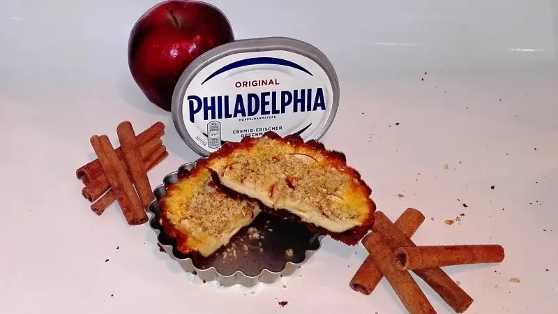 Křupavý cheesecake s jablky