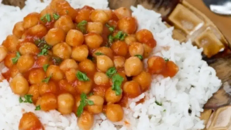 Cizrnová omáčka s rýží 