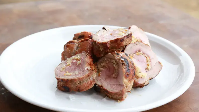 VEPŘOVÁ PANENKA PLNĚNÁ MANDLEMI