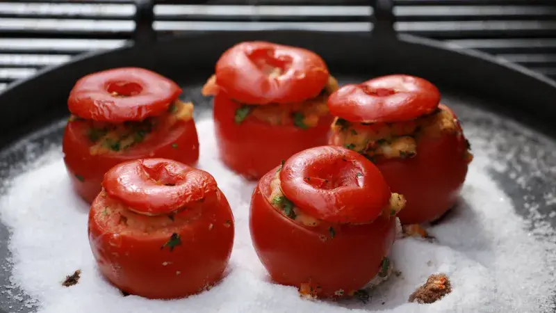 PLNĚNÁ GRILOVANÁ RAJČATA