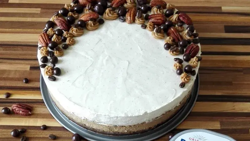 Dvouvrstvý espresso-vanilkový cheesecake
