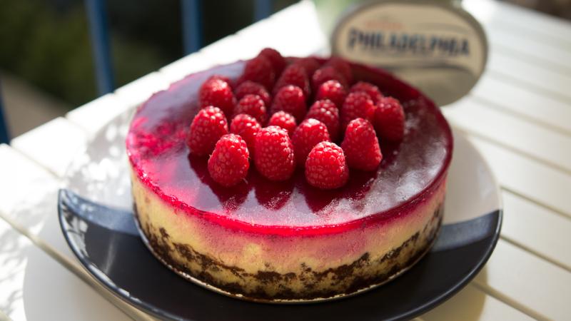 Cheesecake s červenou řepou