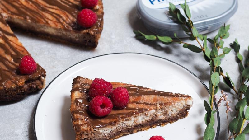 Dvojvrstvový čoko-kokosový cheesecake