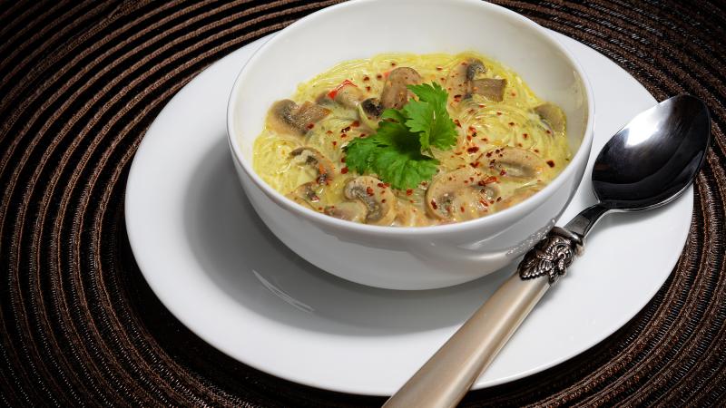 Polévka Thai style