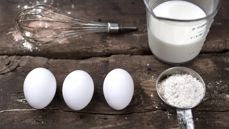 Vejce, mléko, mouka