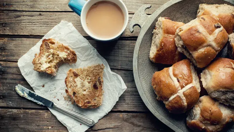 Hot cross buns