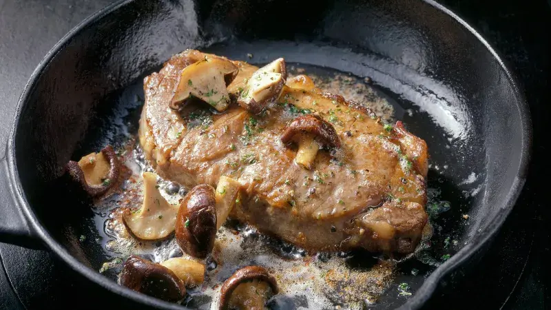 Steaky s nízkého roštěnce se žampiony