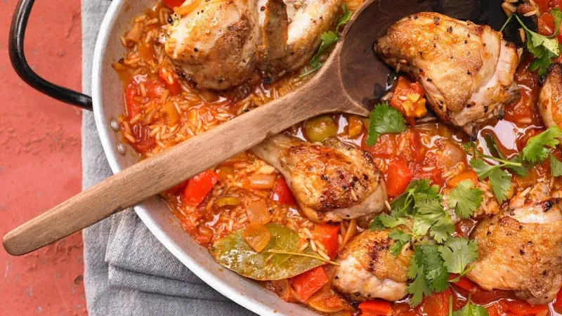 Kuře s rýží v jednom hrnci