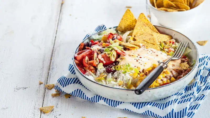 Chili con carne bowl