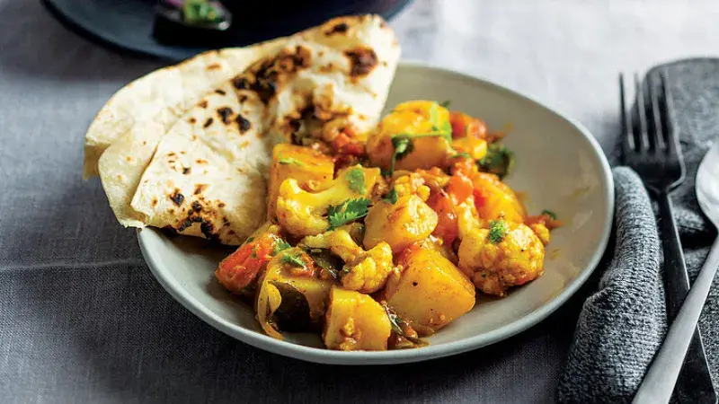 Květákové kari s kokosovým mlékem