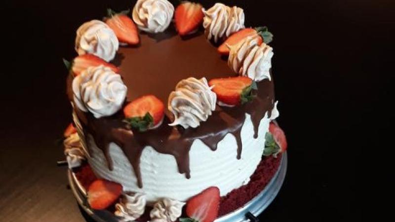 Red Velvet s oreo naplní a pusinkovými větrníčky