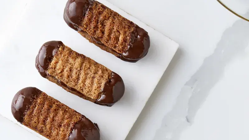 Ořechové rohlíčky s čokoládovým krémem