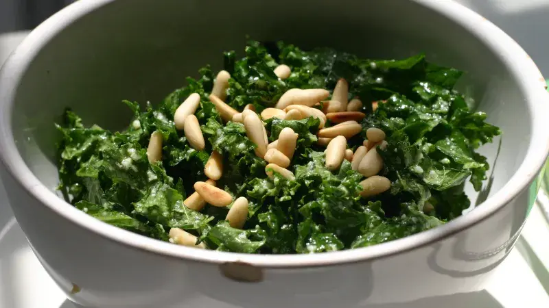 spenat s piniovymi orisky