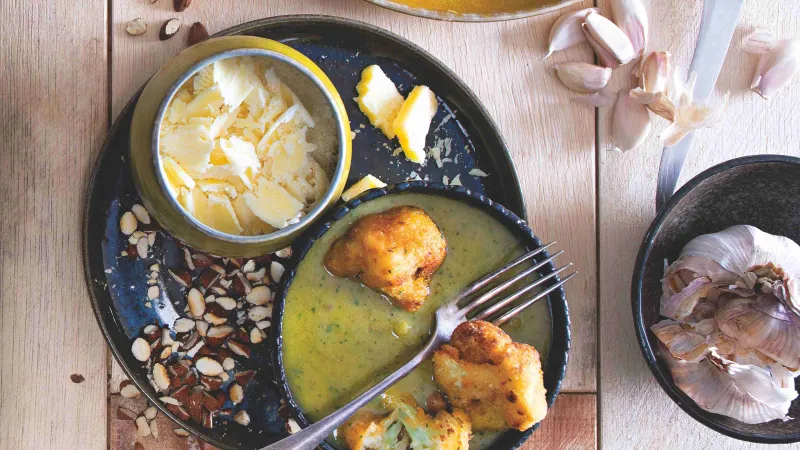 Agliata se smaženým květákem