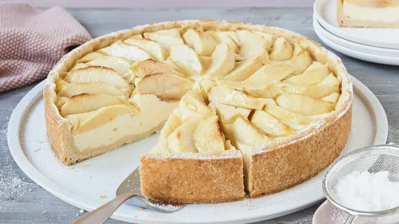 Jablečný koláč s tvarohem