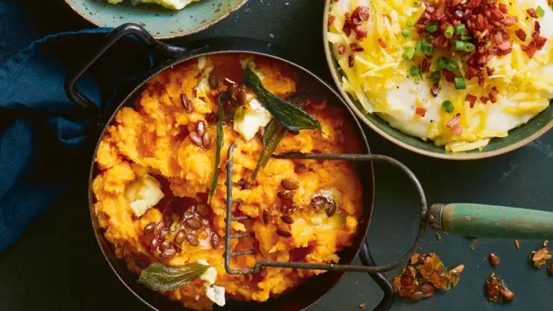 Batátové pyré se šalvějí