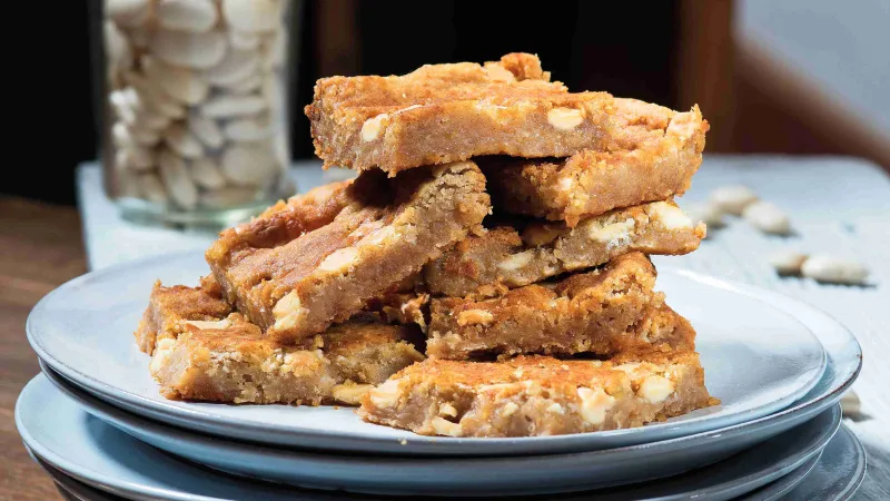 Blondies z bílých fazolí