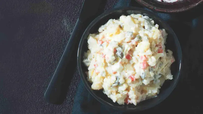 Jednoduchý bramborový salát